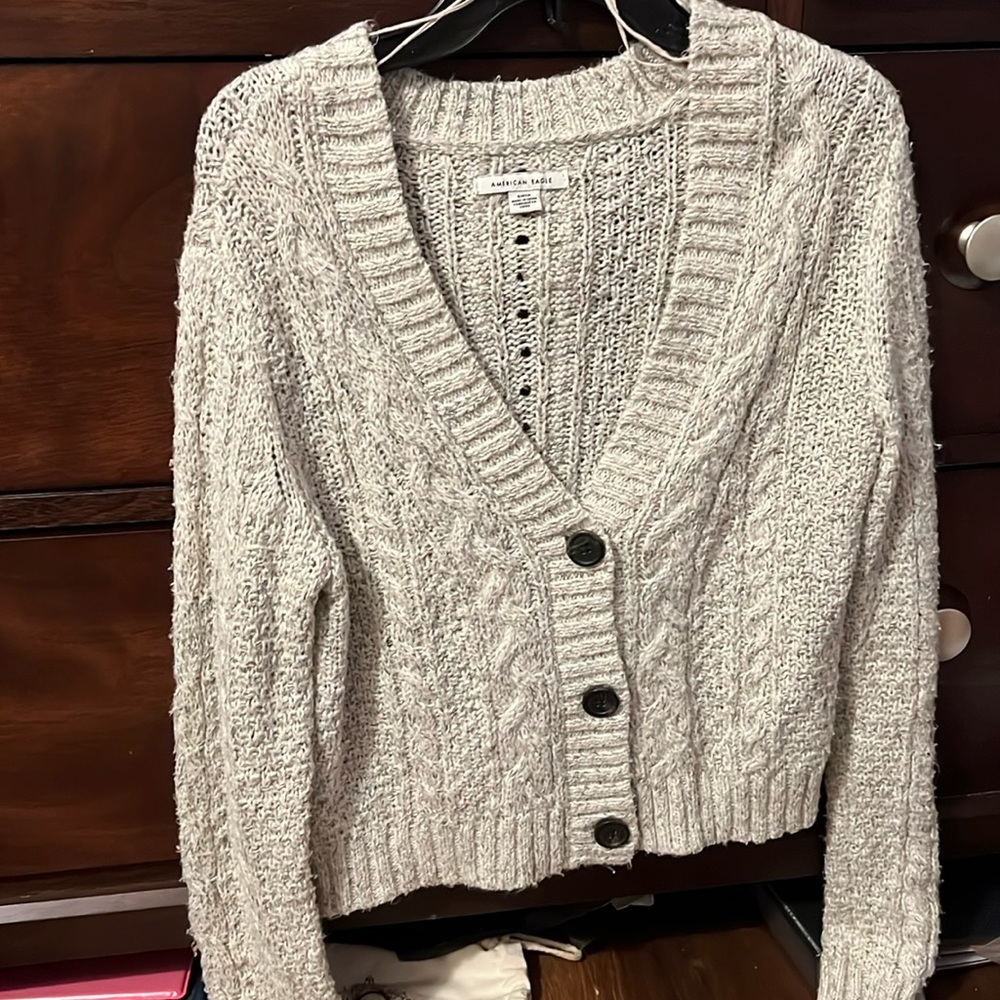 cropped v neck sweater